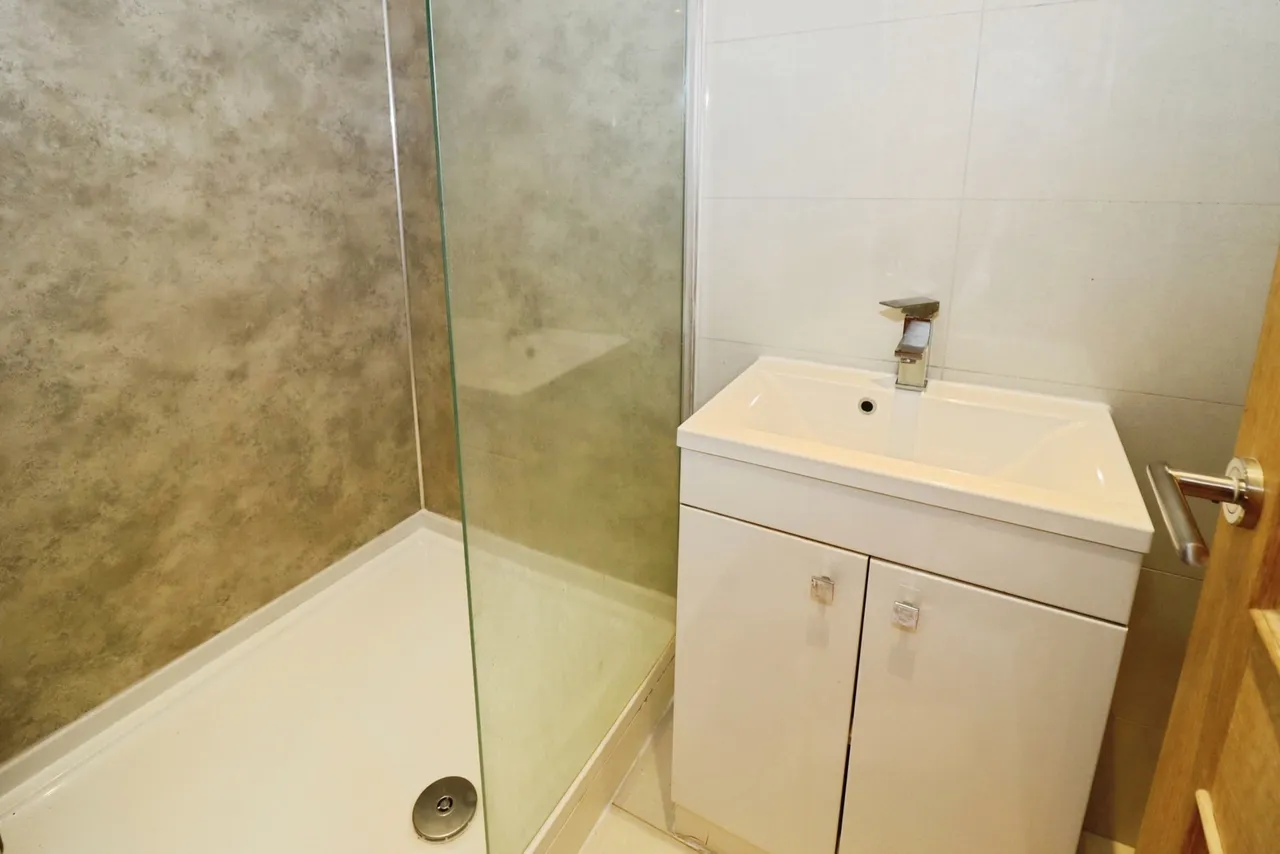 The Willows, Bradley Stoke, Bristol, Gloucestershire, BS32, photo 21