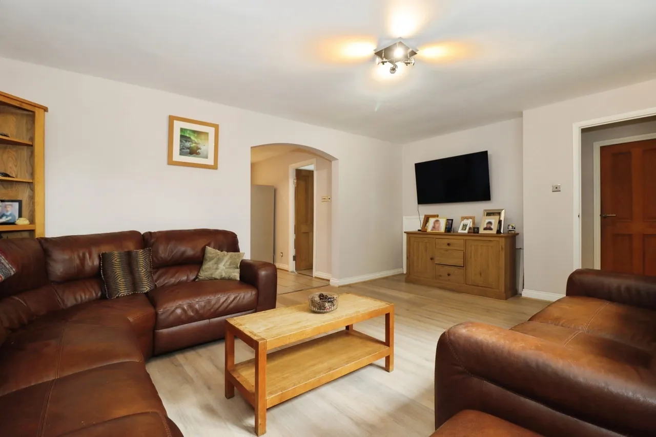 The Willows, Bradley Stoke, Bristol, Gloucestershire, BS32, photo 10