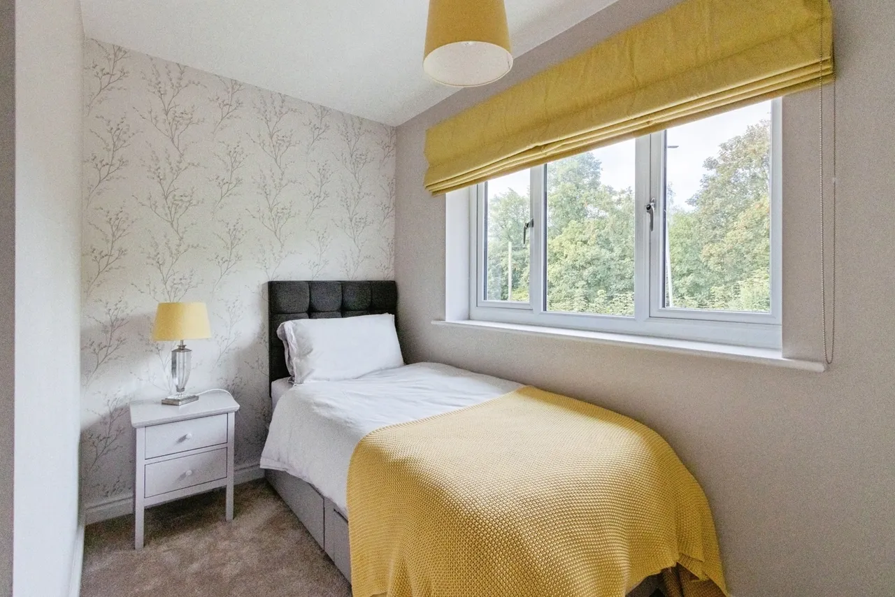 Sherwood Drive, Wakefield, WF2, photo 13