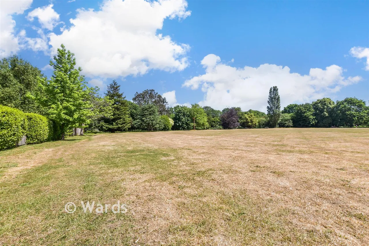Maidstone Road, Staplehurst, TN12, photo 13