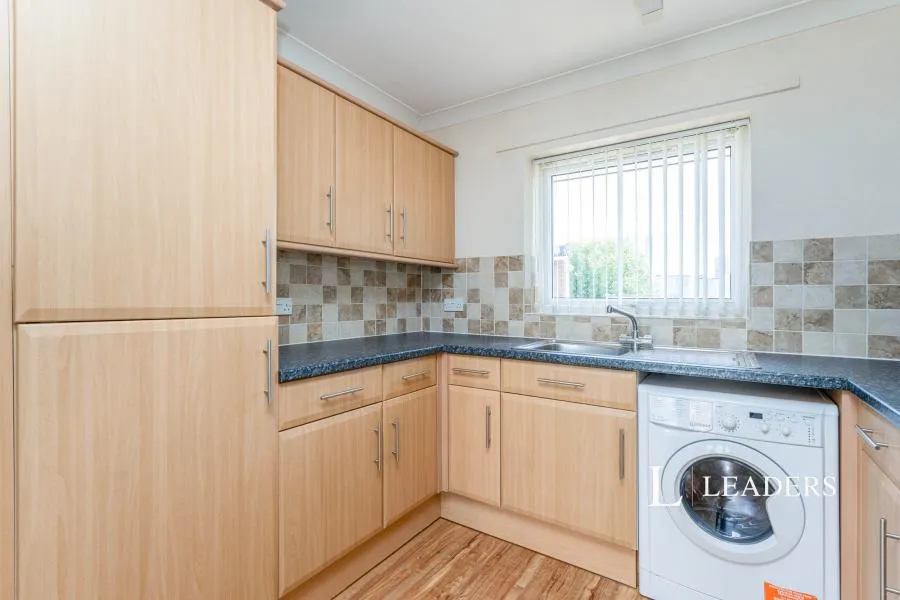 Warrior Court, Gosport, PO12, photo 5