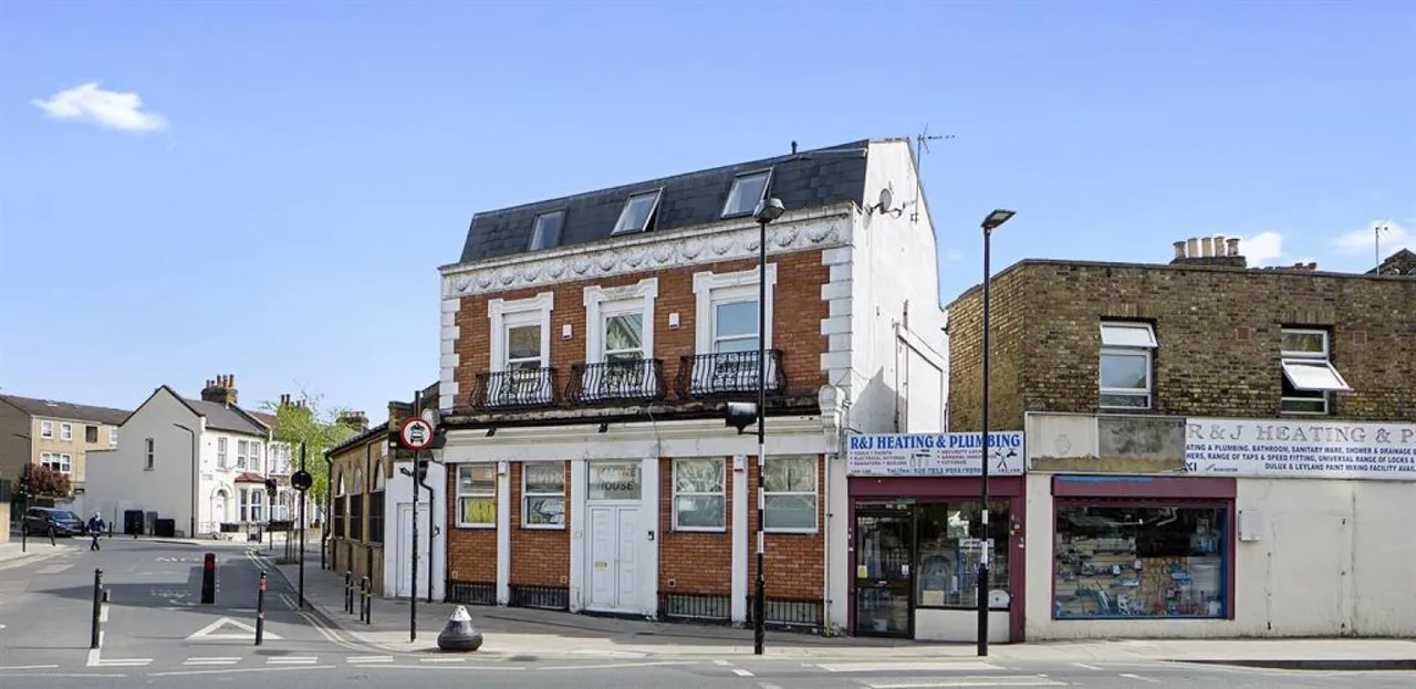 Boleyn Road, London, N16, photo 12