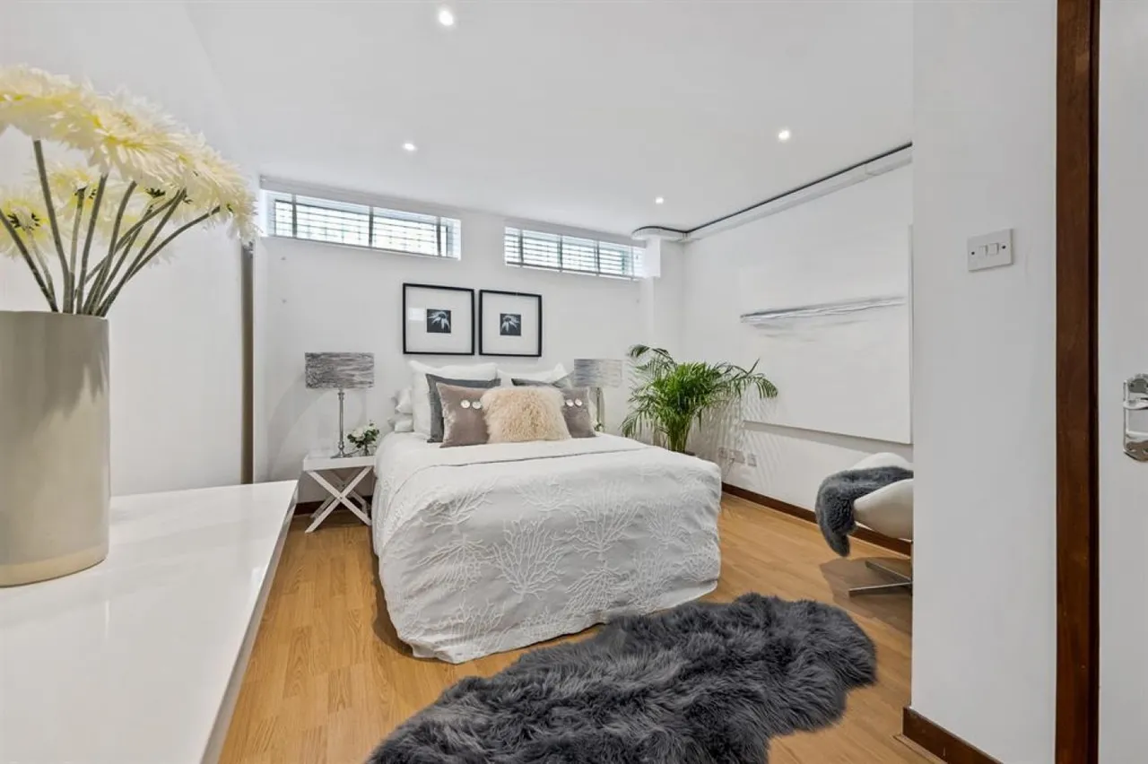 Boleyn Road, London, N16, photo 4