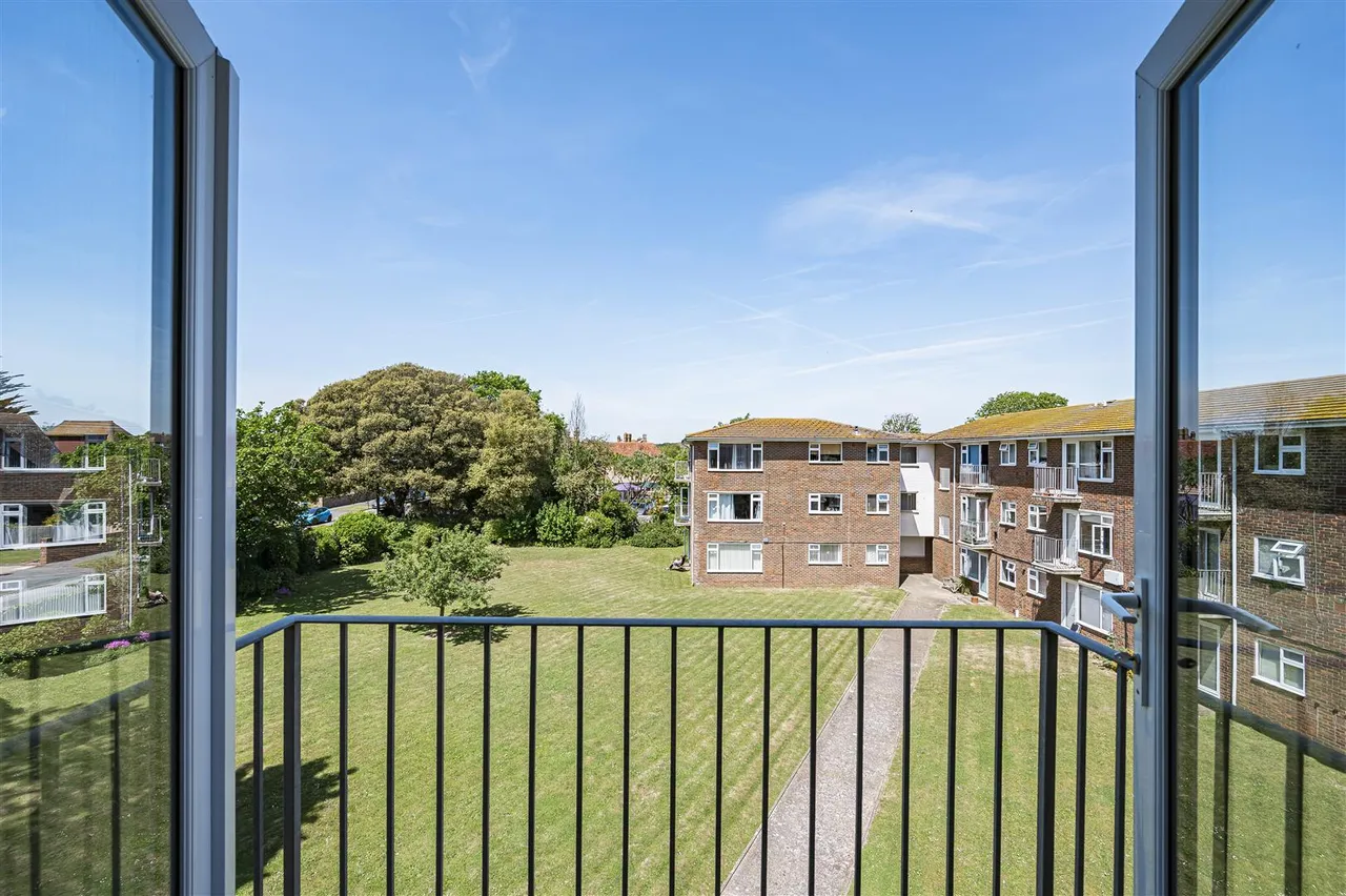 Belgrave Road, Seaford, photo 5