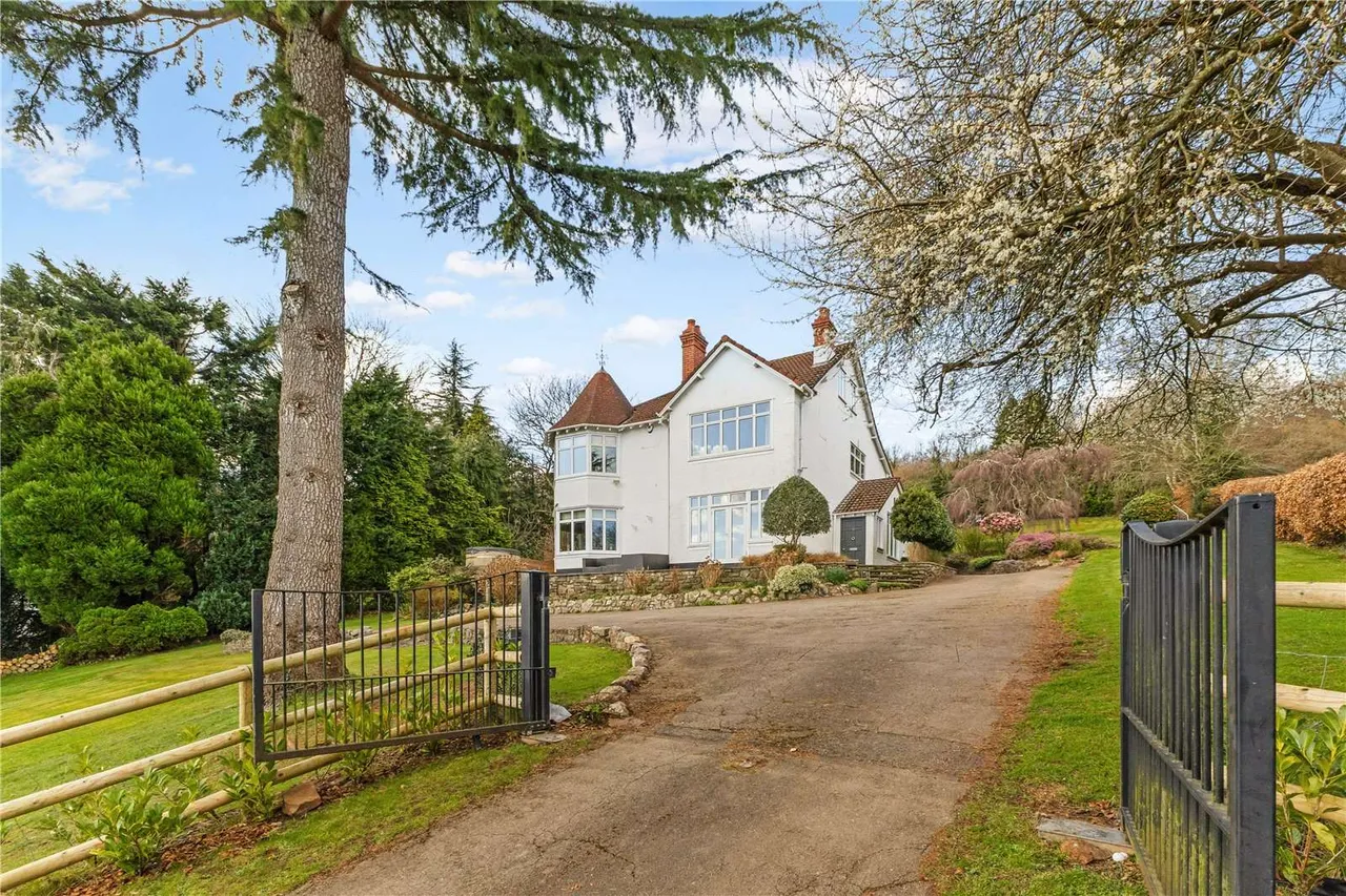 Ridgeway Road, Long Ashton, BS41, photo 2