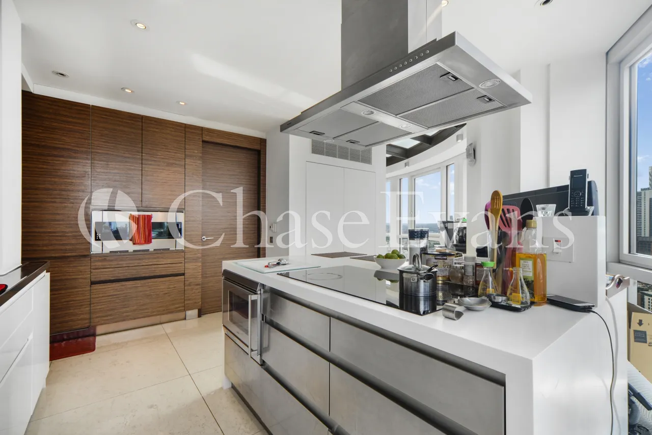 Ontario Tower, Fairmont Avenue, Canary Wharf, London, E14, photo 2