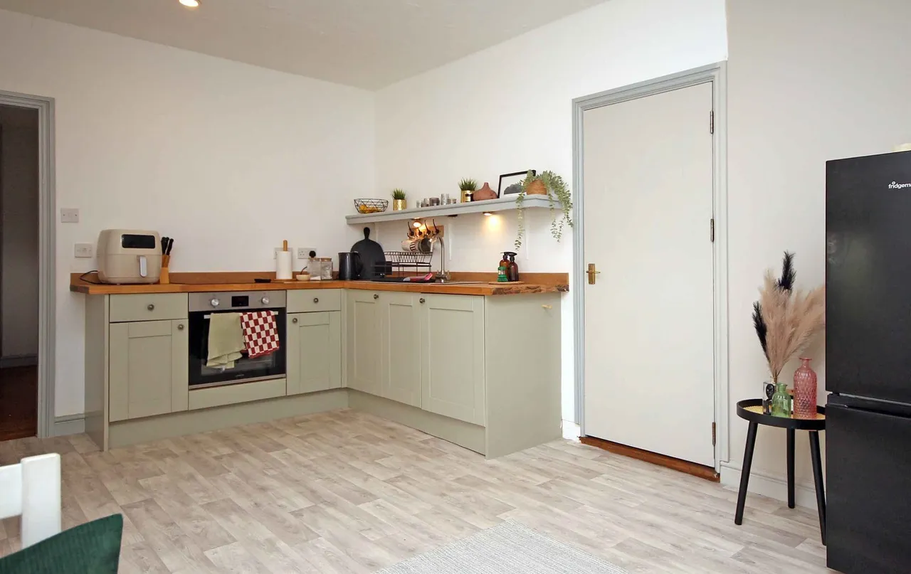 Caeathro, Caernarfon, LL55, photo 34