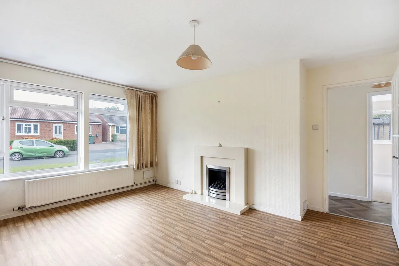 Warren Close, Cheltenham, GL51, photo 2