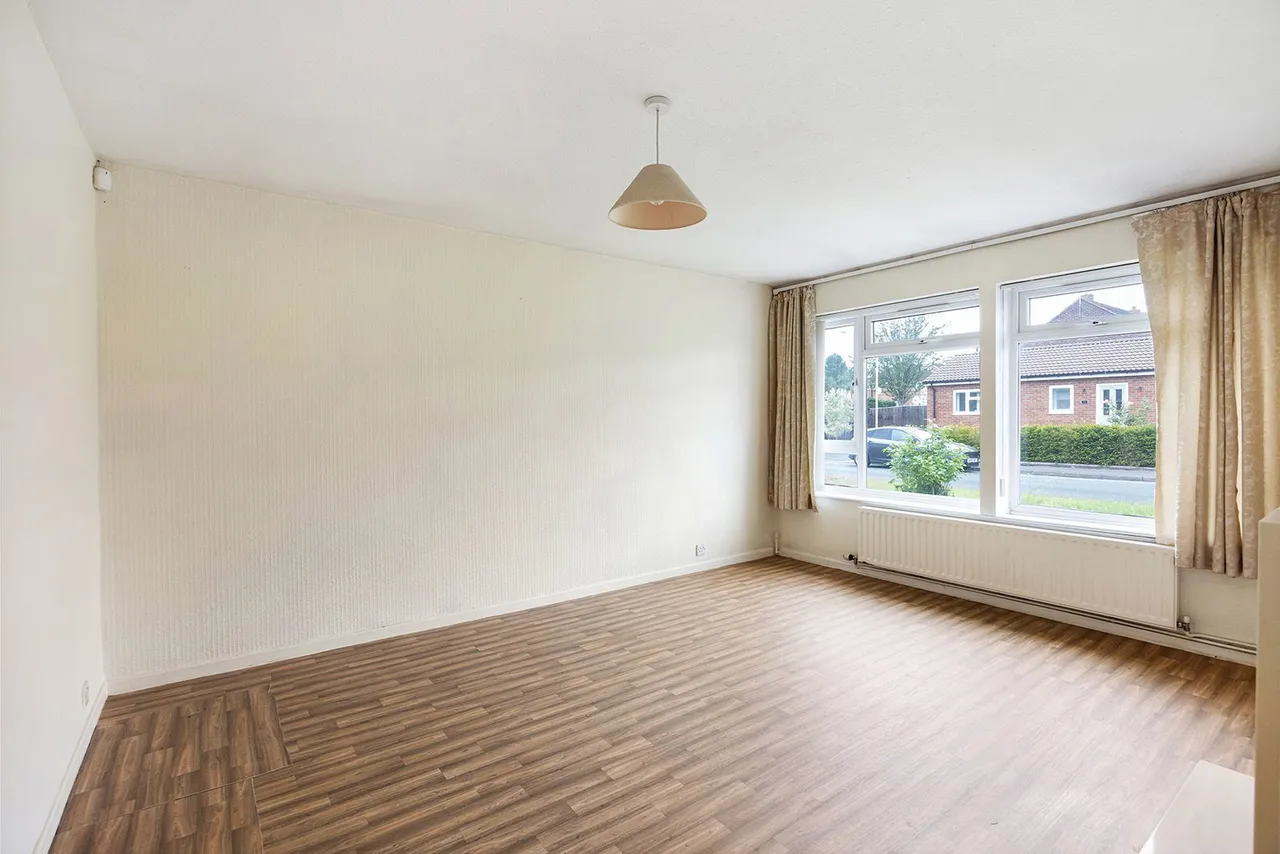Warren Close, Cheltenham, GL51, photo 3