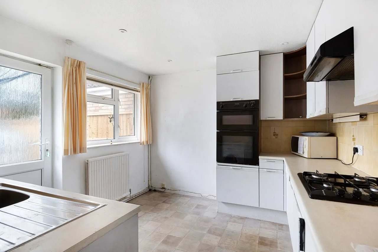 Warren Close, Cheltenham, GL51, photo 5