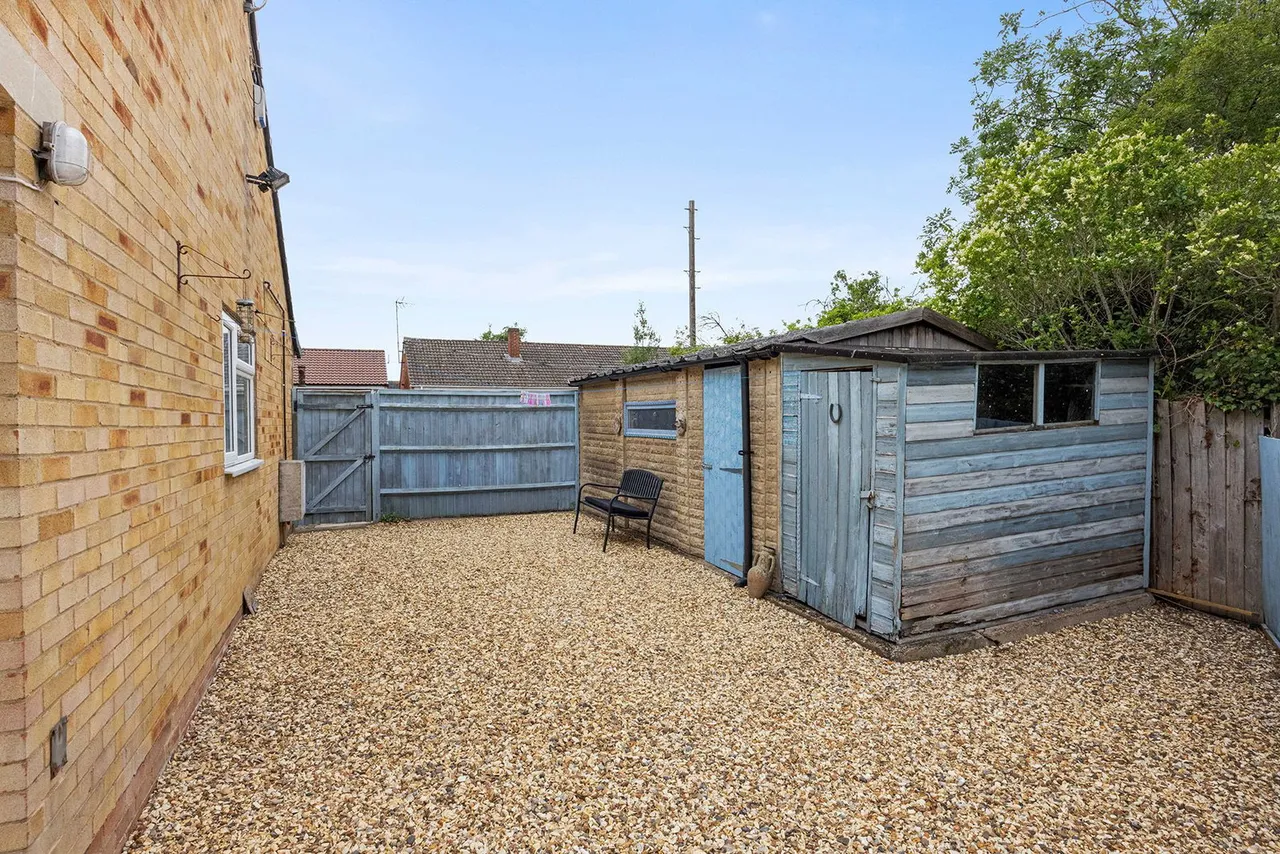 Warren Close, Cheltenham, GL51, photo 12
