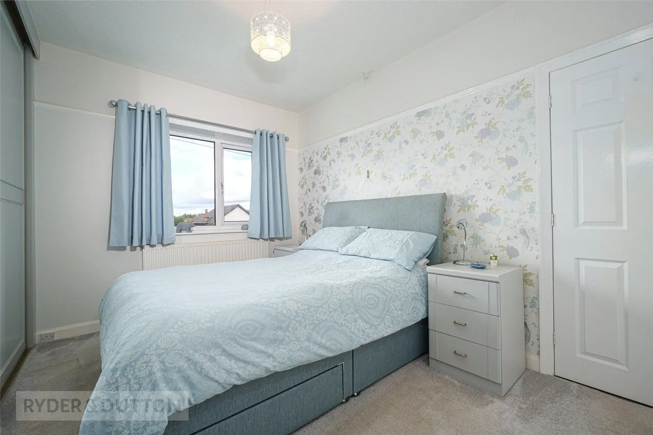 Moor Lane, Netherton, HD4, photo 7