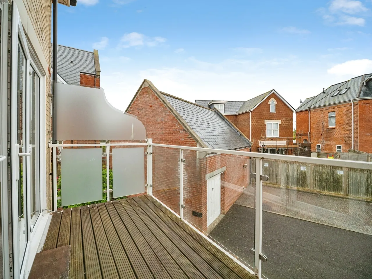 Cross Road, Weymouth, DT4, photo 7