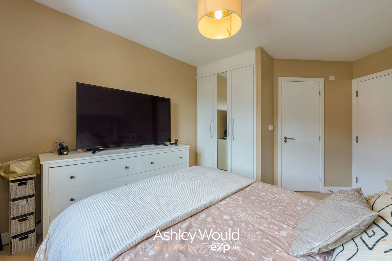 Brock Close, Rednal, B45, photo 8