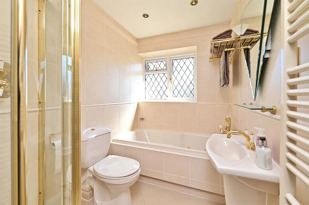 Four Acre Coppice, Hook, Hampshire, RG27 9NF, photo 7
