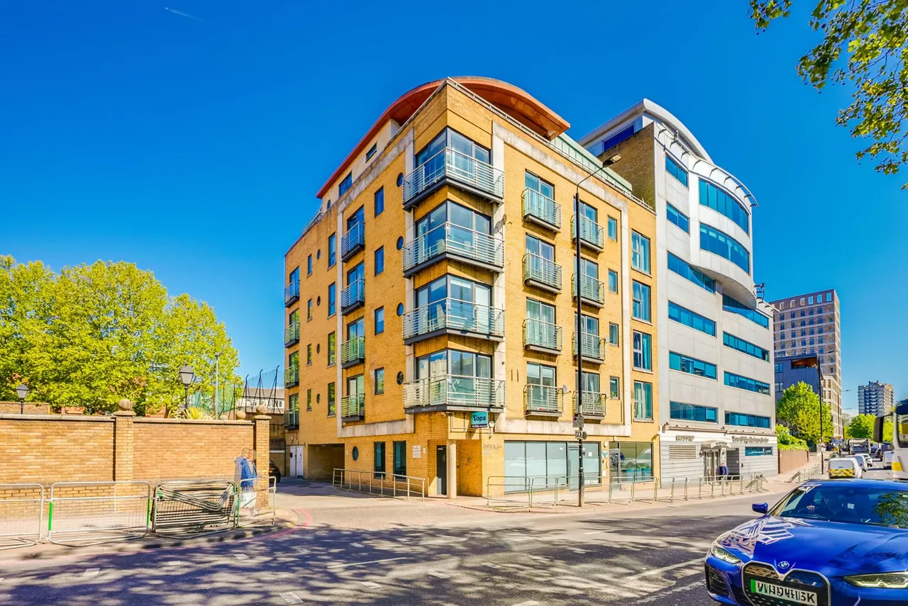 East Smithfield, London, E1W, photo 7
