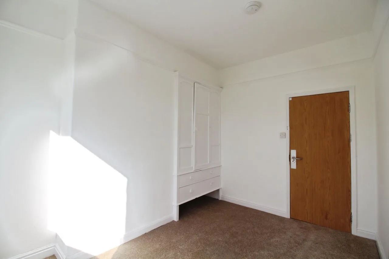 Park Avenue, Thornes, WF2, photo 10