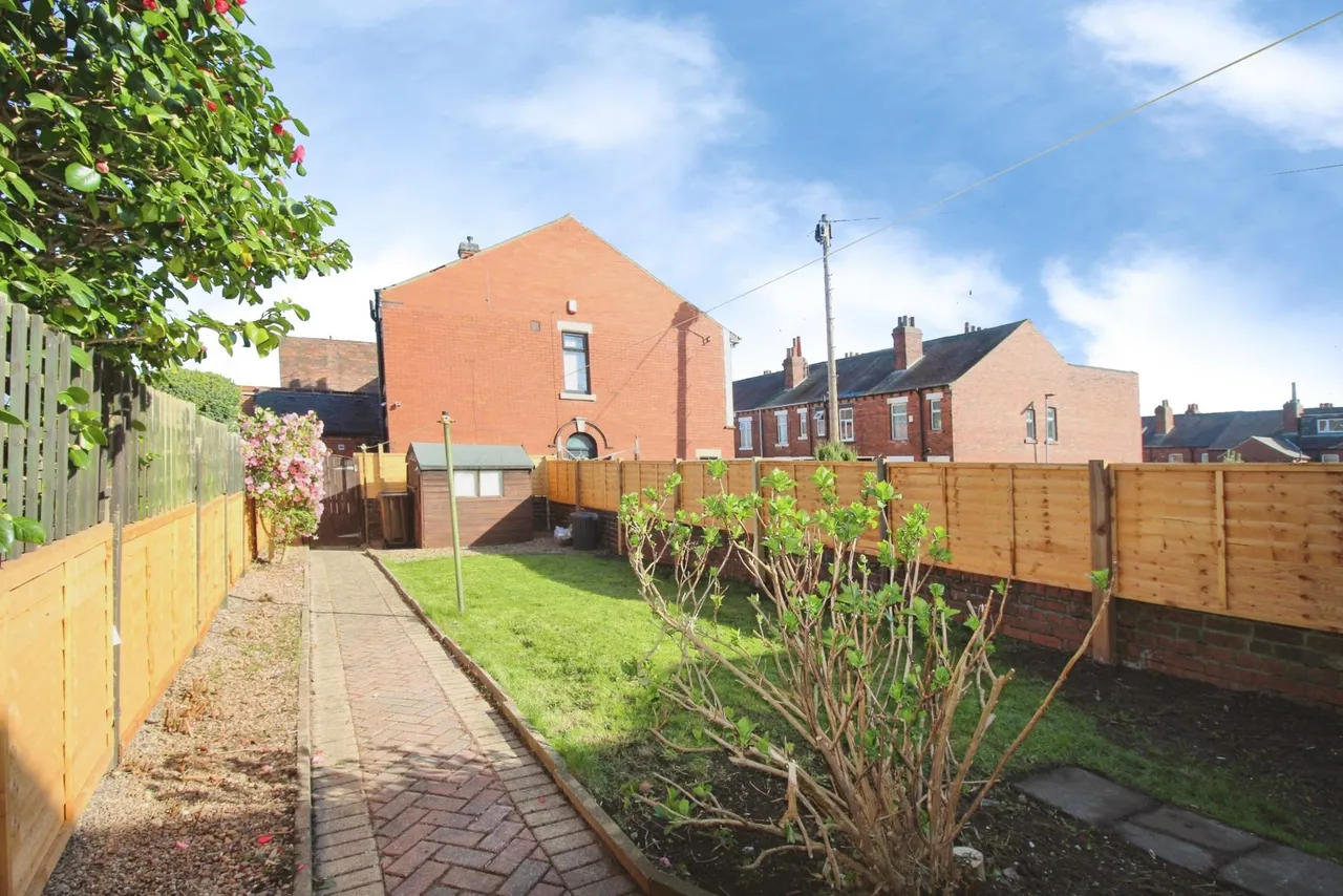 Park Avenue, Thornes, WF2, photo 18