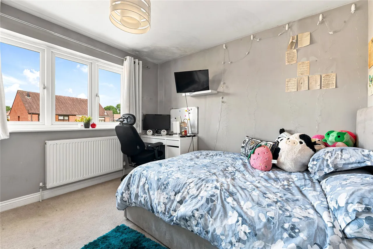 Abelia Close, West End, GU24, photo 11