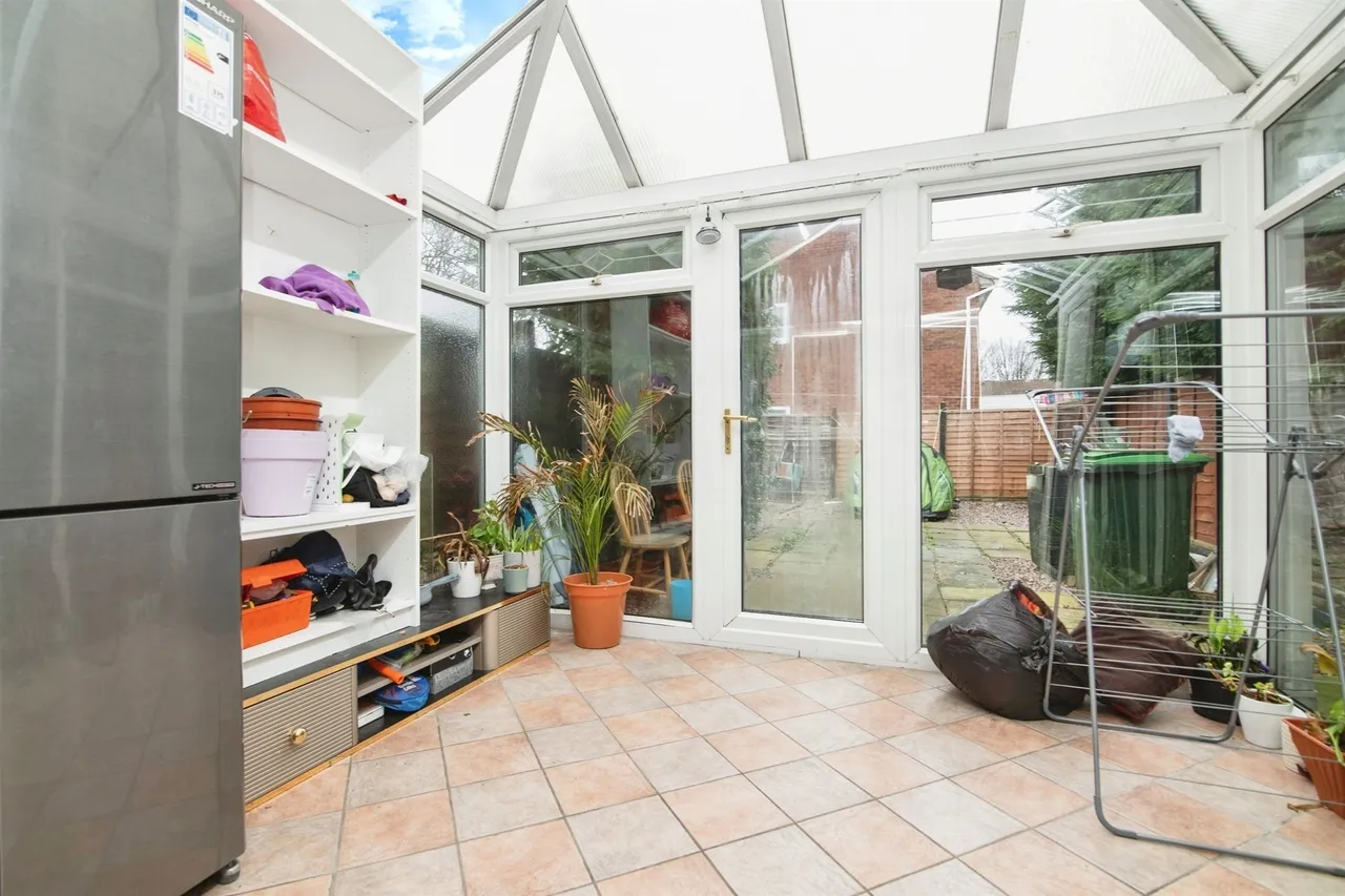 William Kerr Road, Tipton, DY4, photo 4