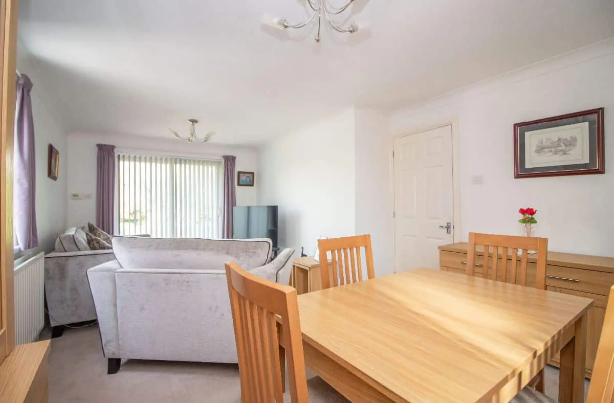 348 London Road, Waterlooville, PO7 7SR, photo 14