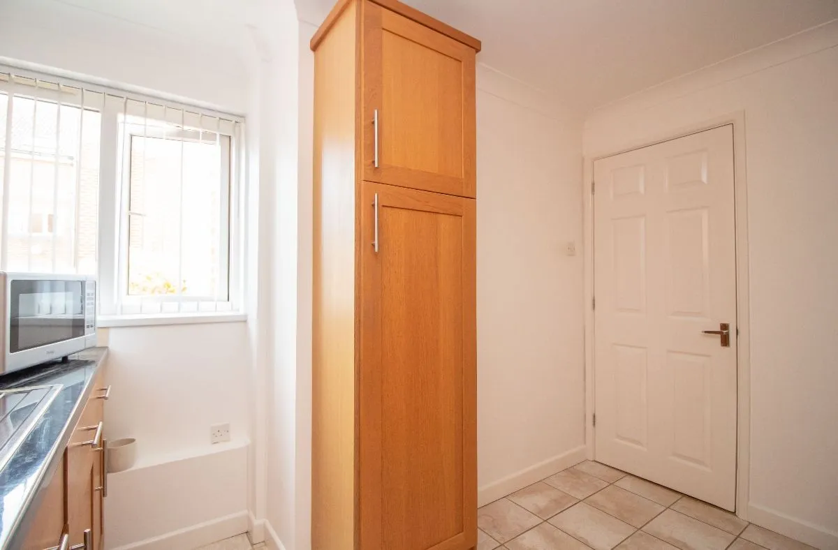 348 London Road, Waterlooville, PO7 7SR, photo 18