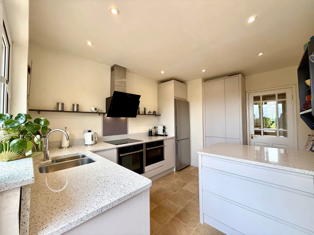 Okus Road, Swindon, Wiltshire, SN1 4JP, photo 7