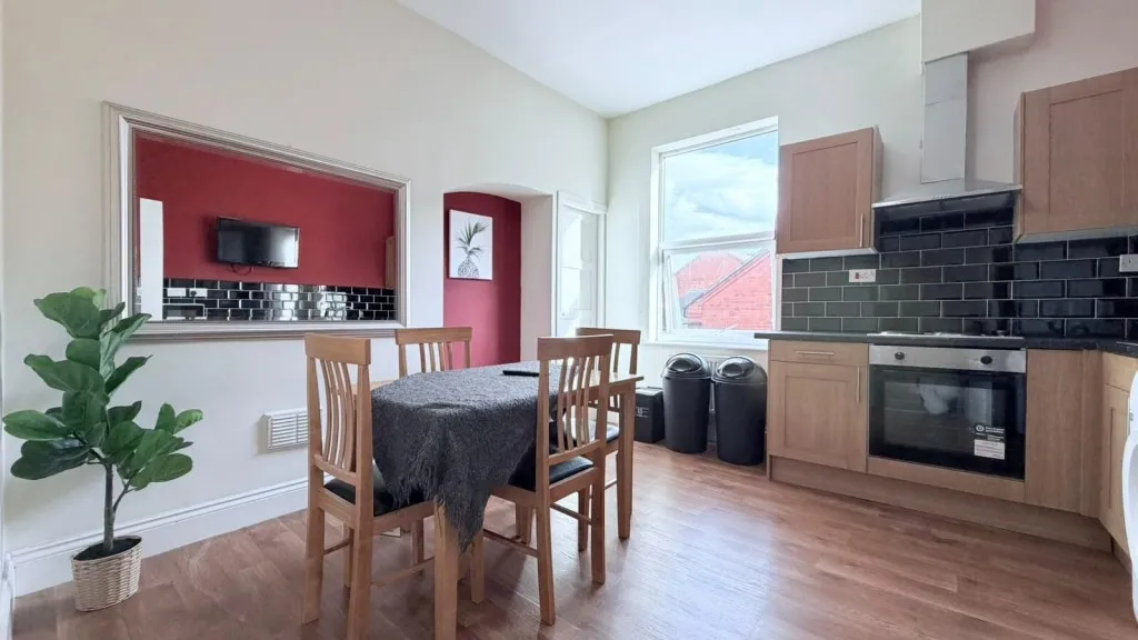 Foxhall Road, Nottingham, NG7, photo 7