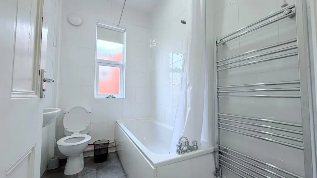 Foxhall Road, Nottingham, NG7, photo 15