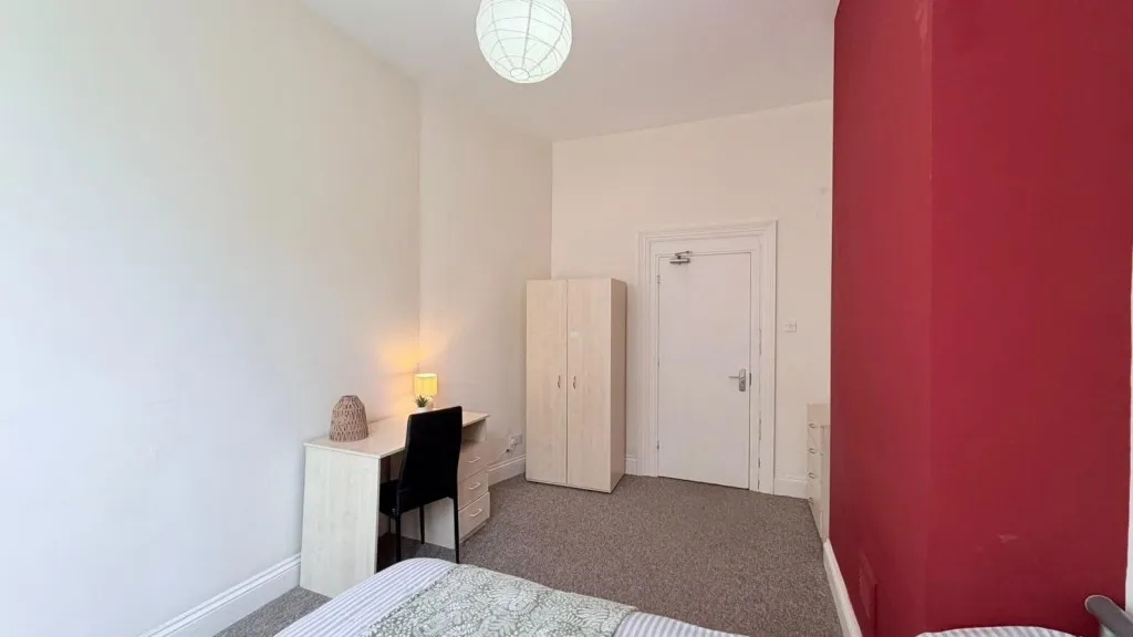 Foxhall Road, Nottingham, NG7, photo 20