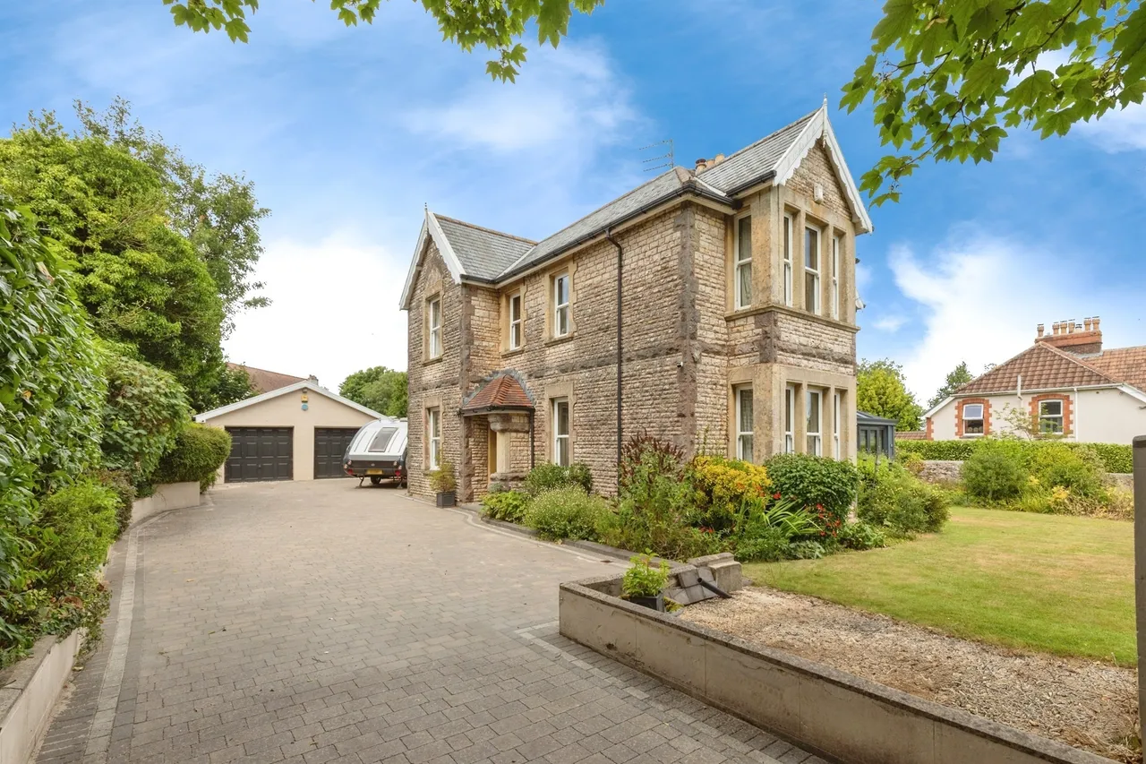 4 bed house for sale — Silver Street, Midsomer Norton, Radstock