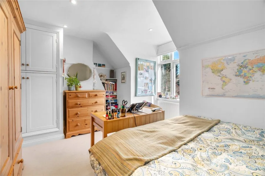 House Under Offer with 4 bedrooms in Saffron Walden, CB11, photo 9