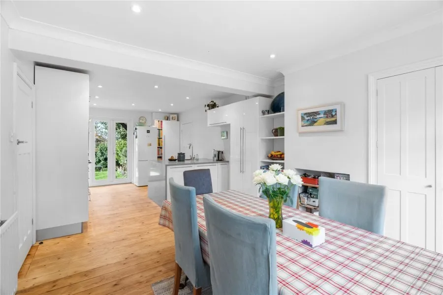 House Under Offer with 4 bedrooms in Saffron Walden, CB11, photo 3
