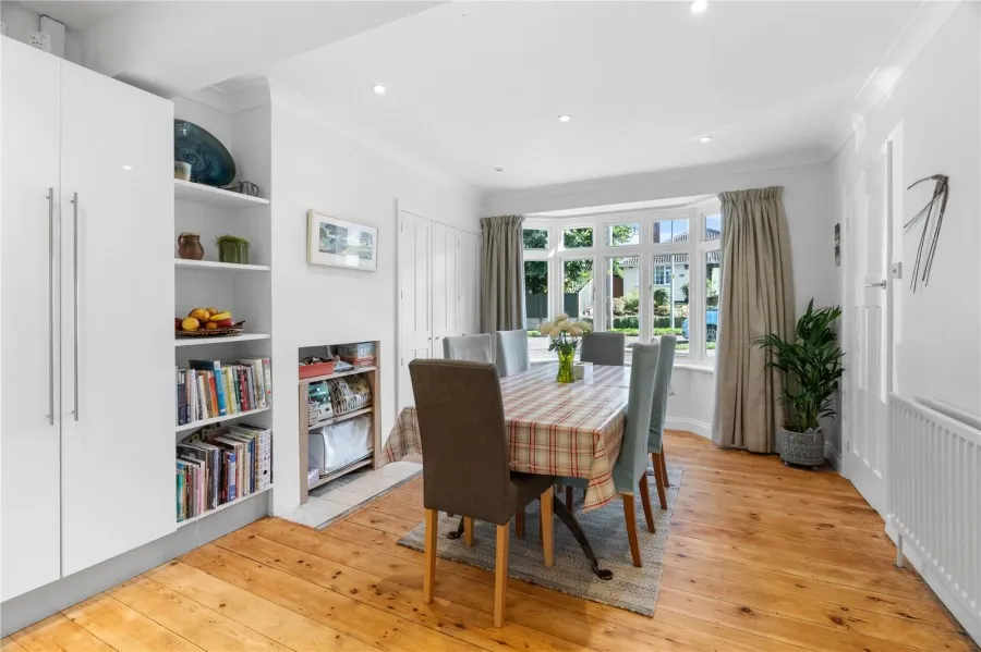 House Under Offer with 4 bedrooms in Saffron Walden, CB11, photo 5