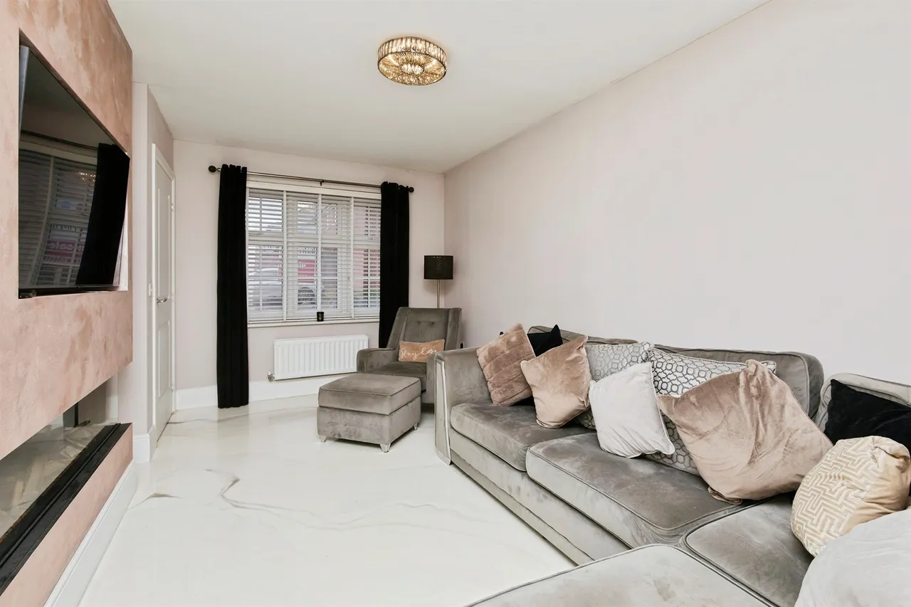 Stuble Drive, Breadsall, Derby, photo 2