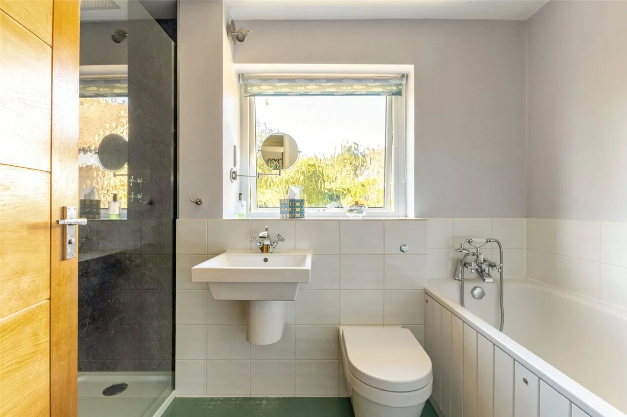Elmleigh, Midhurst, GU29, photo 8