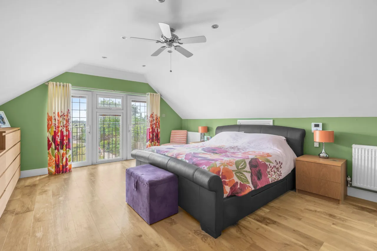 Chalkshire Road, Butlers Cross, HP17, photo 9