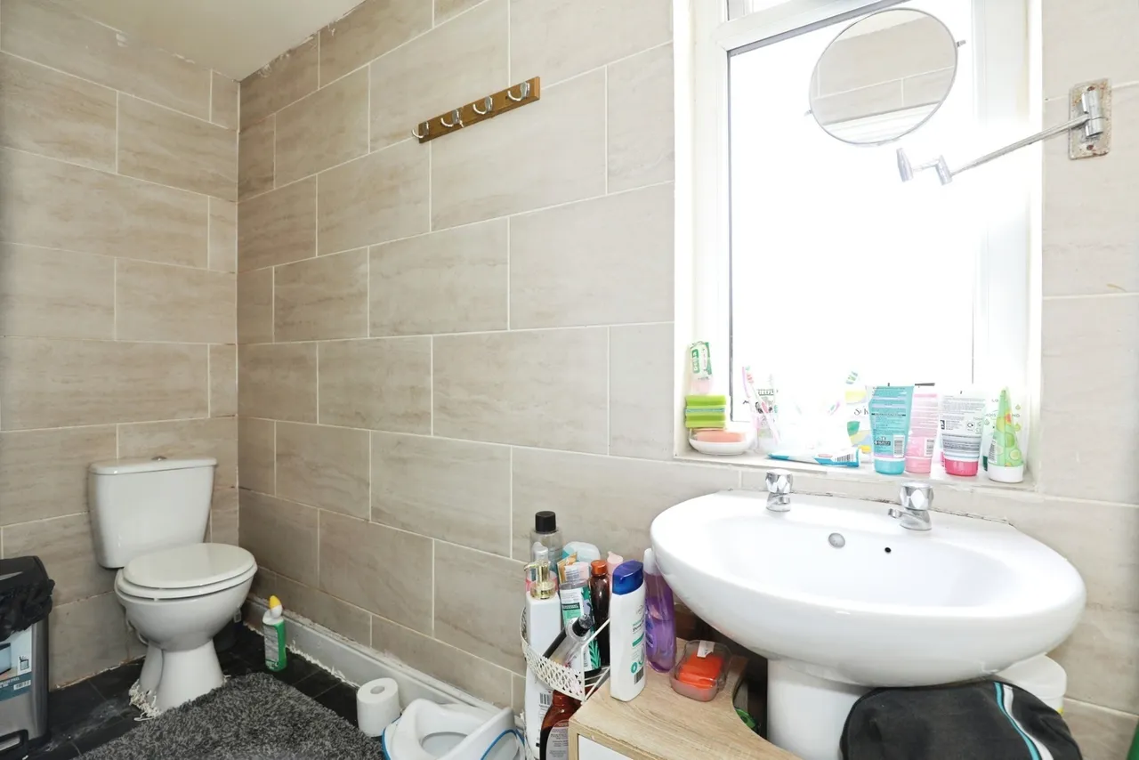 Walthall Street, Crewe, Cheshire, CW2, photo 11