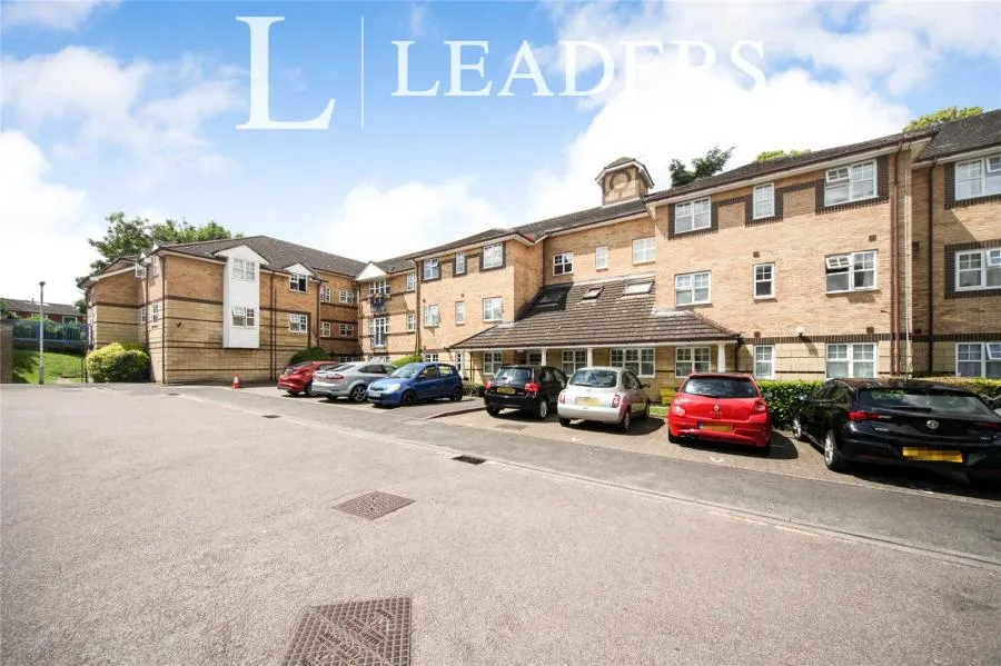 2 bed flat to rent, Earls Meade, Luton, LU2