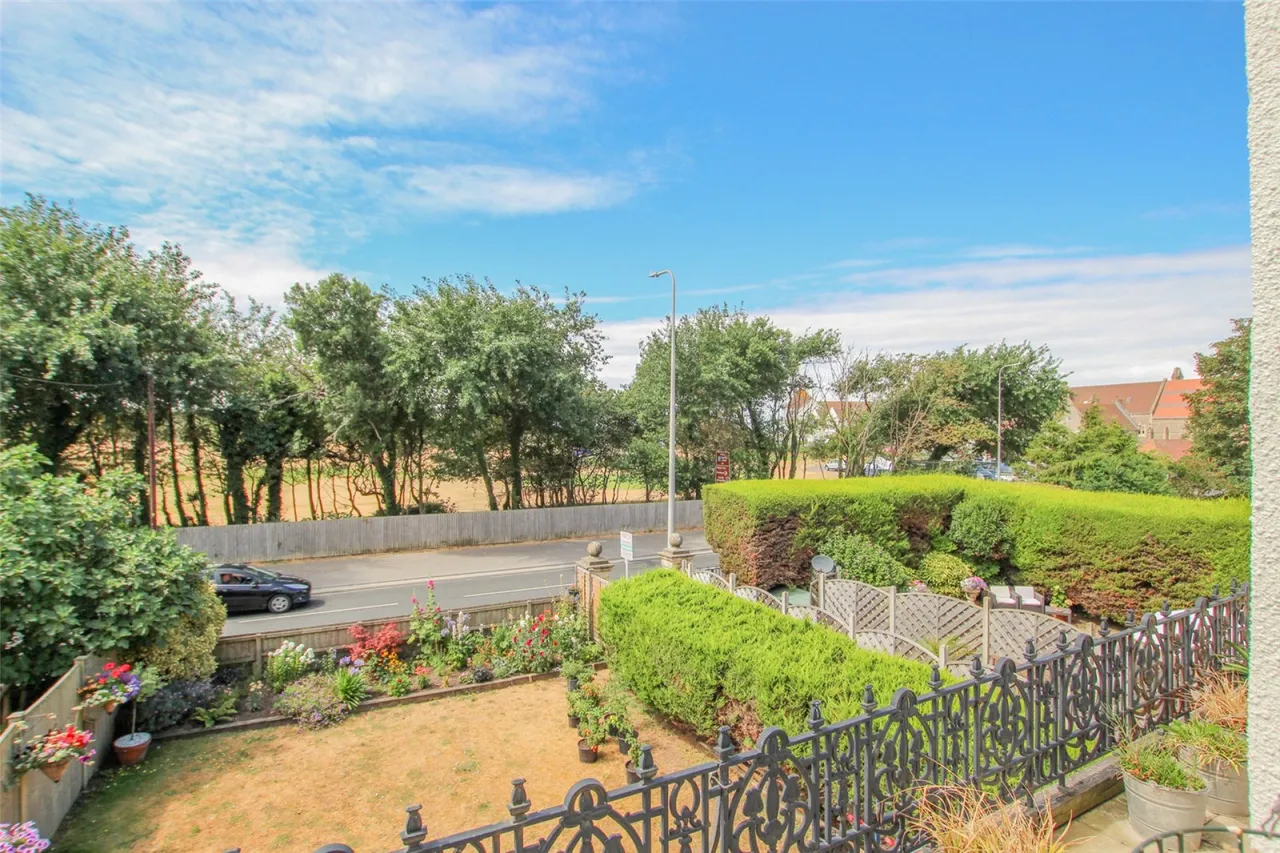 Uphill Road North, Weston-super-Mare, BS23, photo 4
