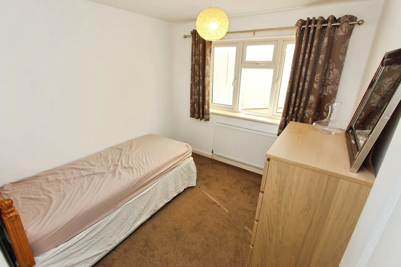 Benington Drive, Wollaton, NG8, photo 14