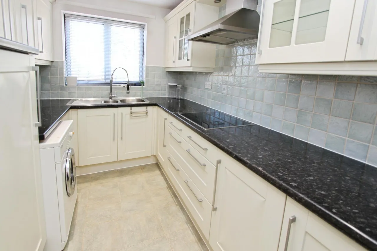 Benington Drive, Wollaton, NG8, photo 4