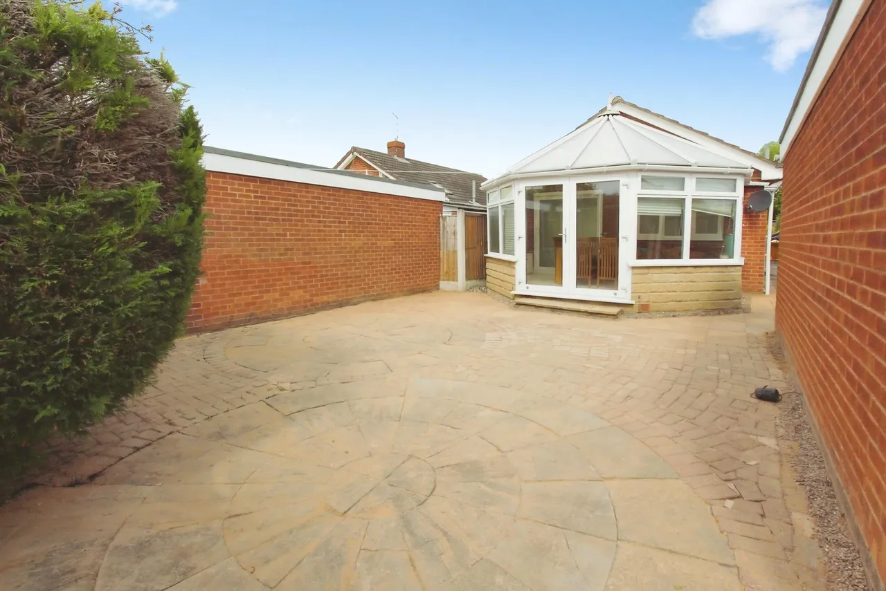 Benington Drive, Wollaton, NG8, photo 16
