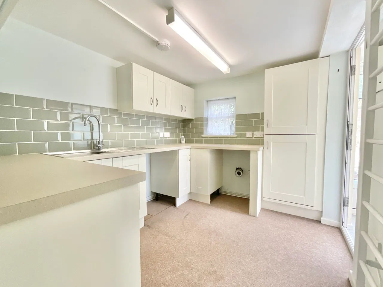 Doley Close, Gnosall, ST20, photo 13