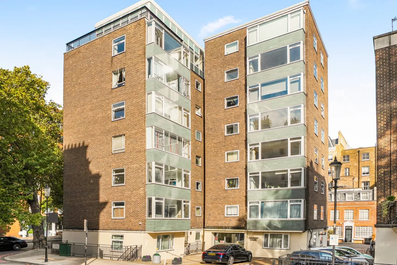 2 bed flat for sale, Stanhope Gardens, South Kensington, SW7