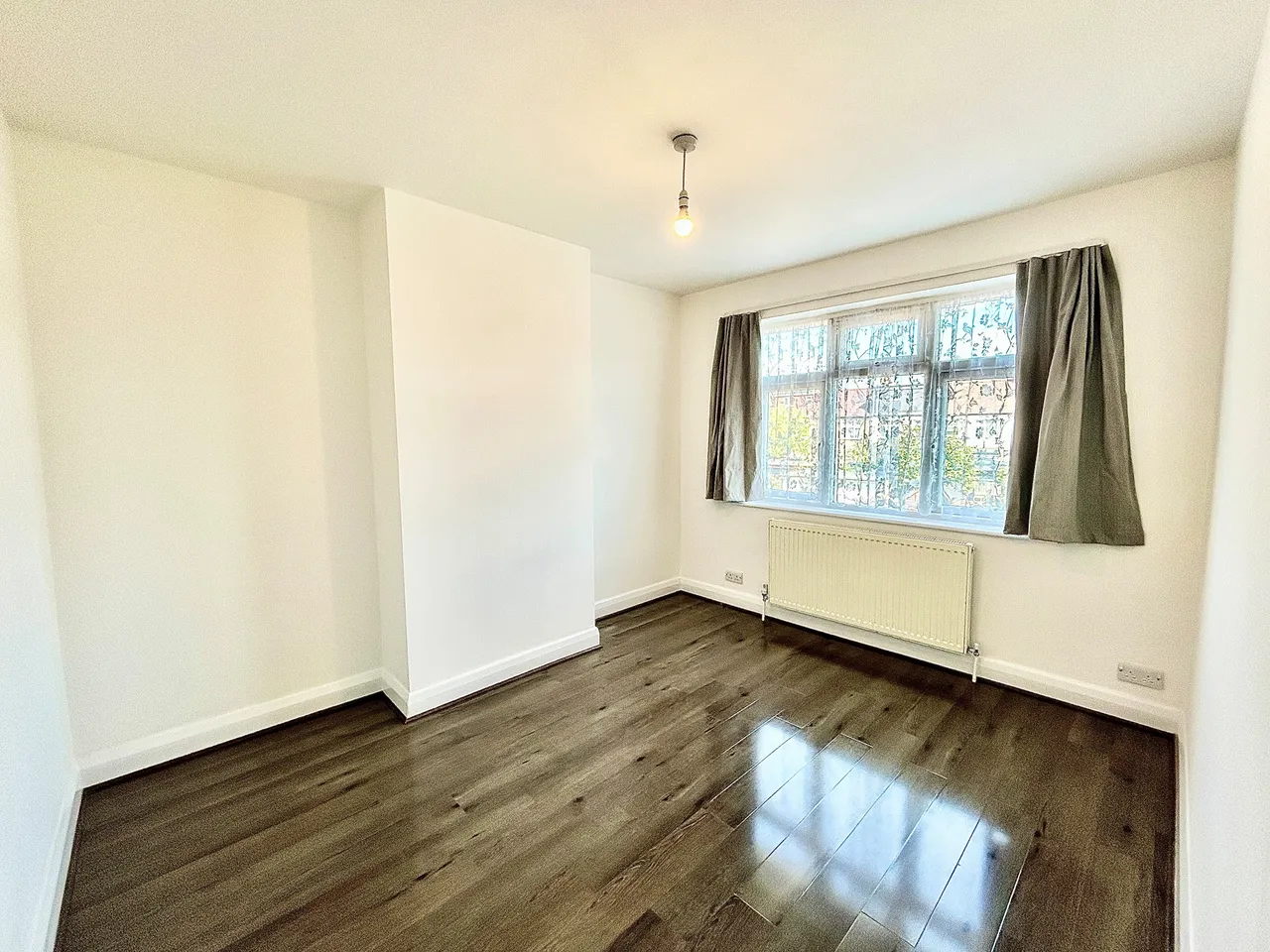 Sanderstead Road, Leyton E10, photo 4