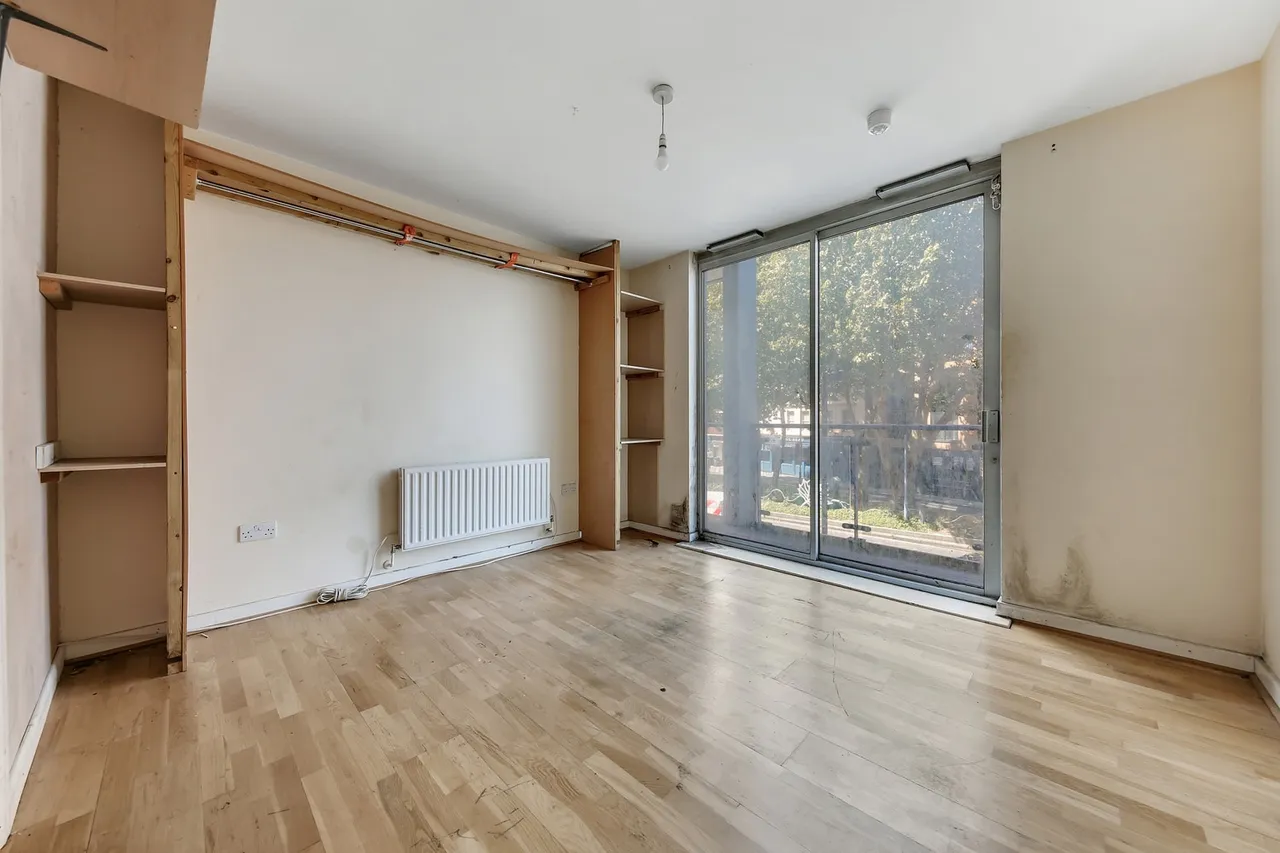 Flat 57 Co Operative House, London, SE15 4UR, photo 3