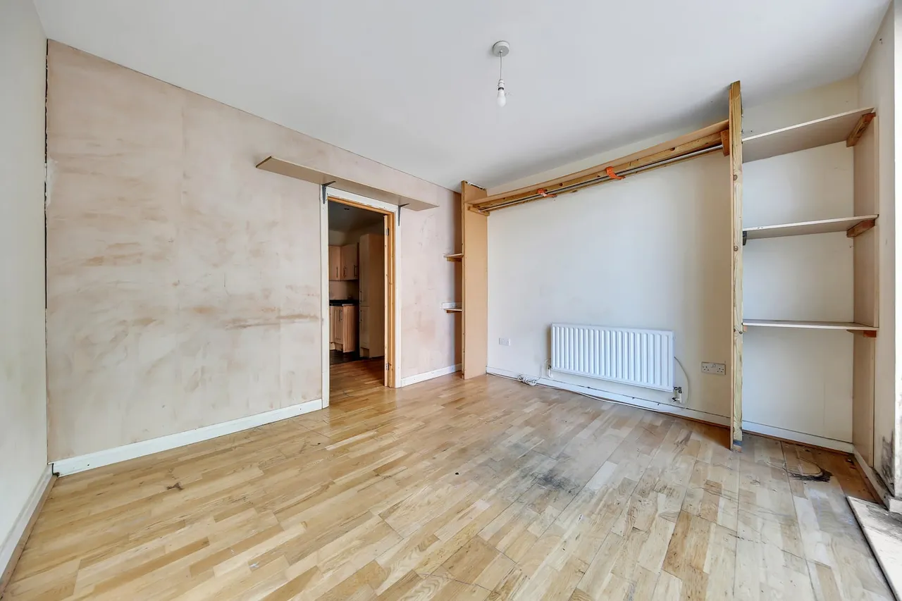 Flat 57 Co Operative House, London, SE15 4UR, photo 4