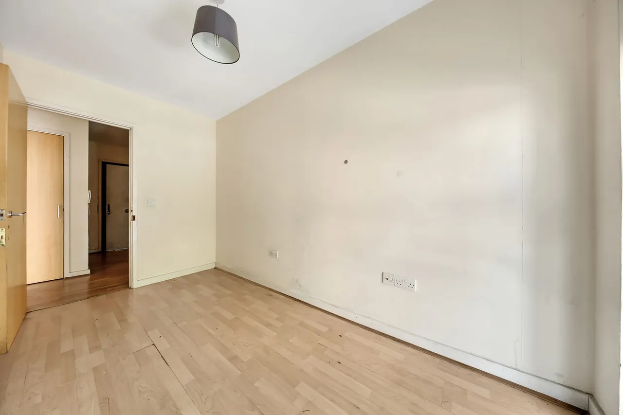 Flat 57 Co Operative House, London, SE15 4UR, photo 10