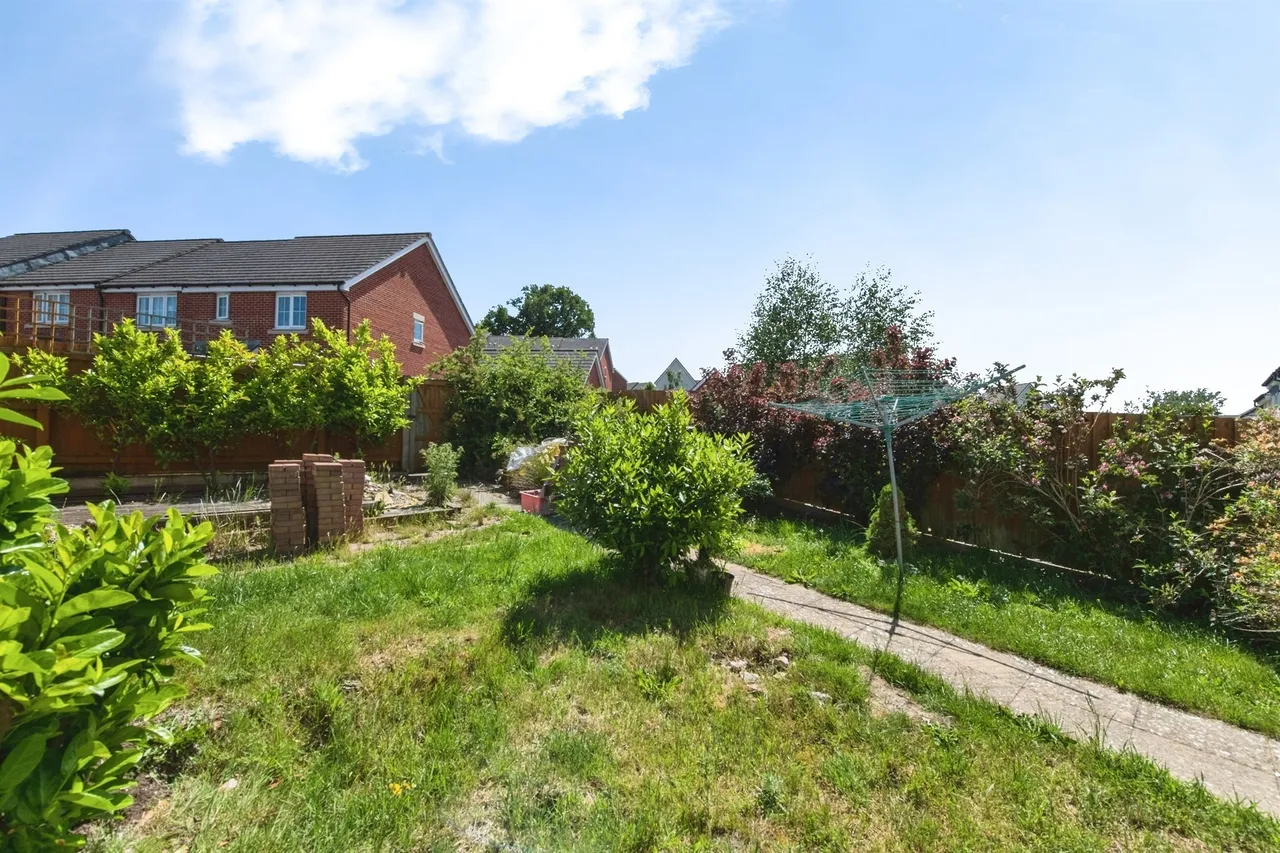 Cloakham Drive, Axminster, EX13, photo 14